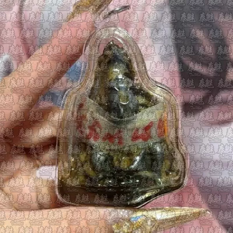 阿贊普丁 賓靈S膏 色情拍嬰 阿贊普丁 賓靈S膏 色情拍嬰