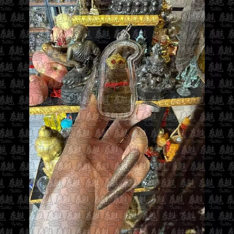 婆吞活 手膜拍嬰