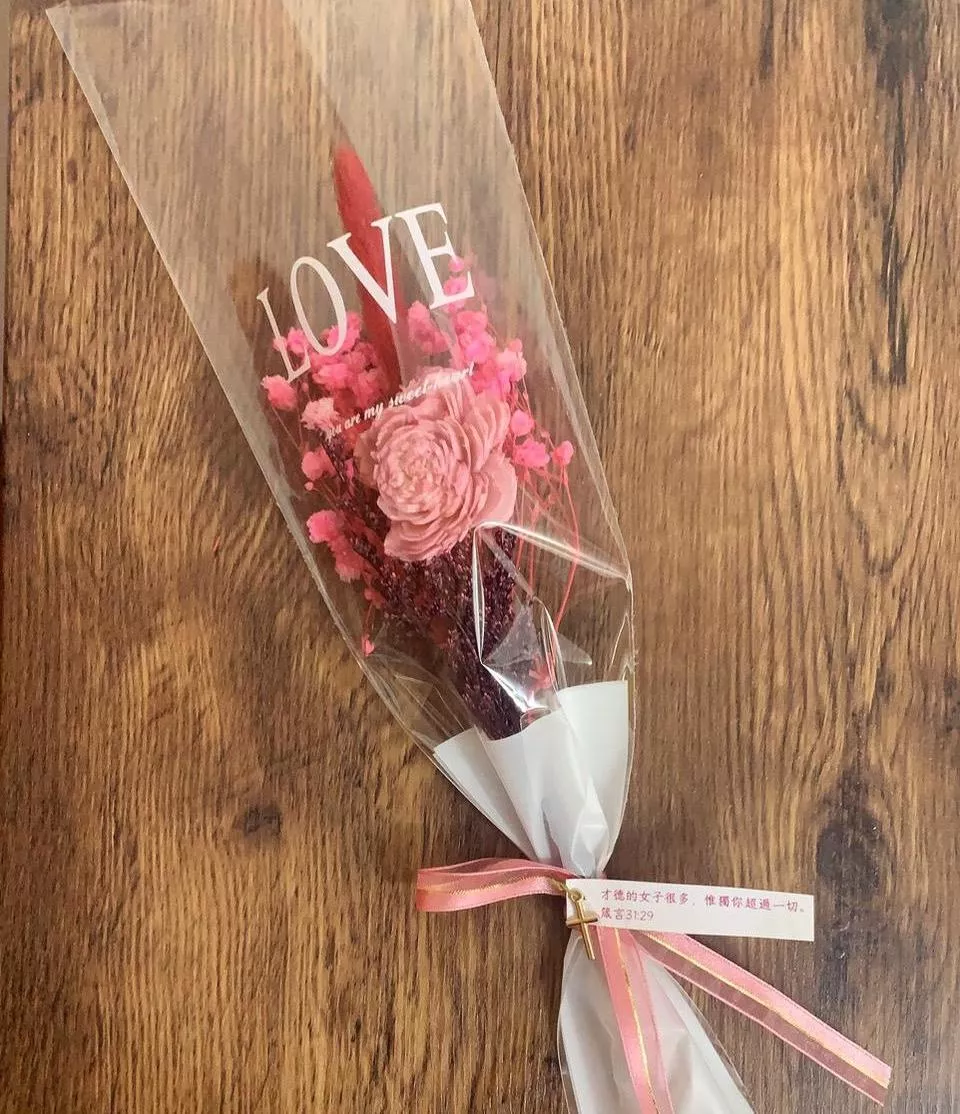 粉紅索拉玫瑰小花束