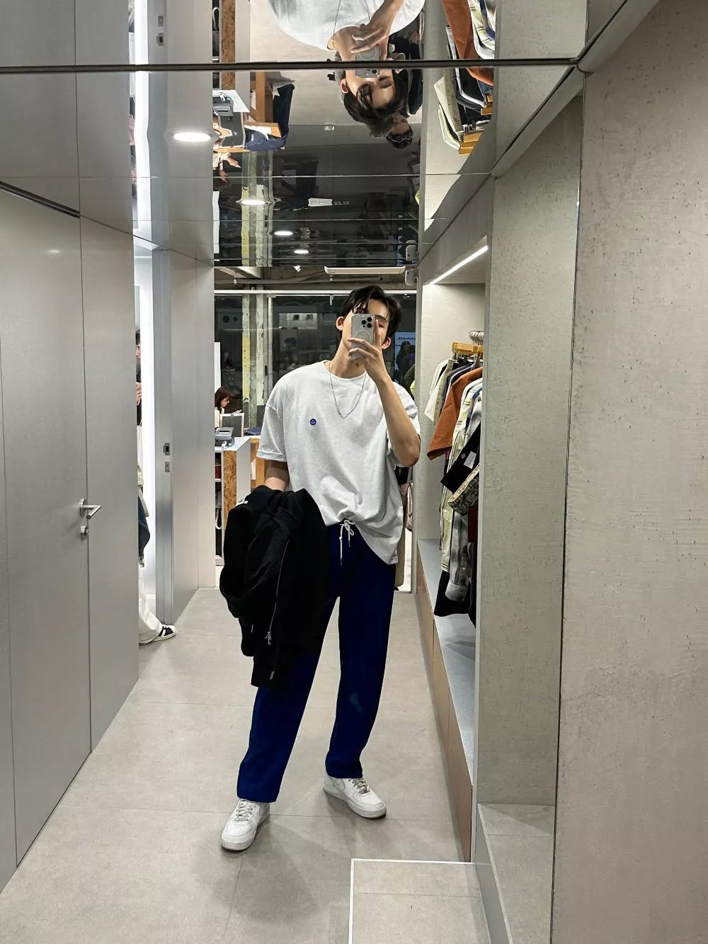 𝕐ℕ 𝕊𝕋𝕌𝔻𝕀𝕆|🇰🇷微笑短袖 T 卹