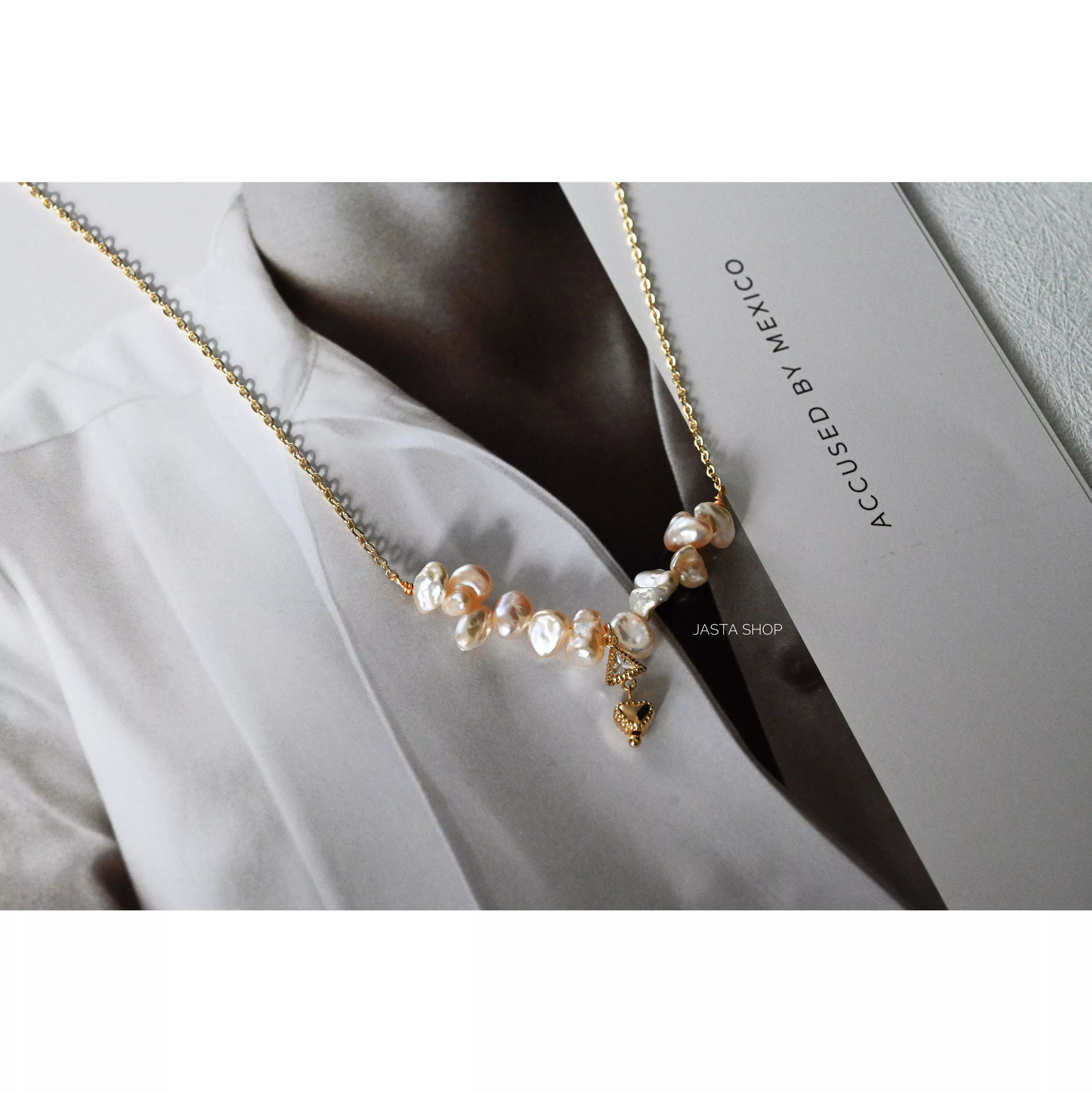 Ethereal Charm 女神之羽淡水珍珠項鍊