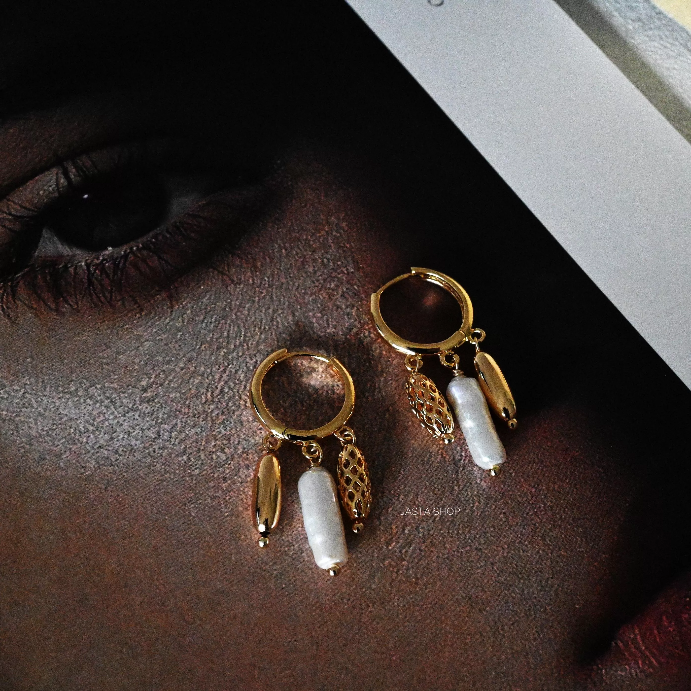 Trio Muse 三重靈感金飾珍珠耳環