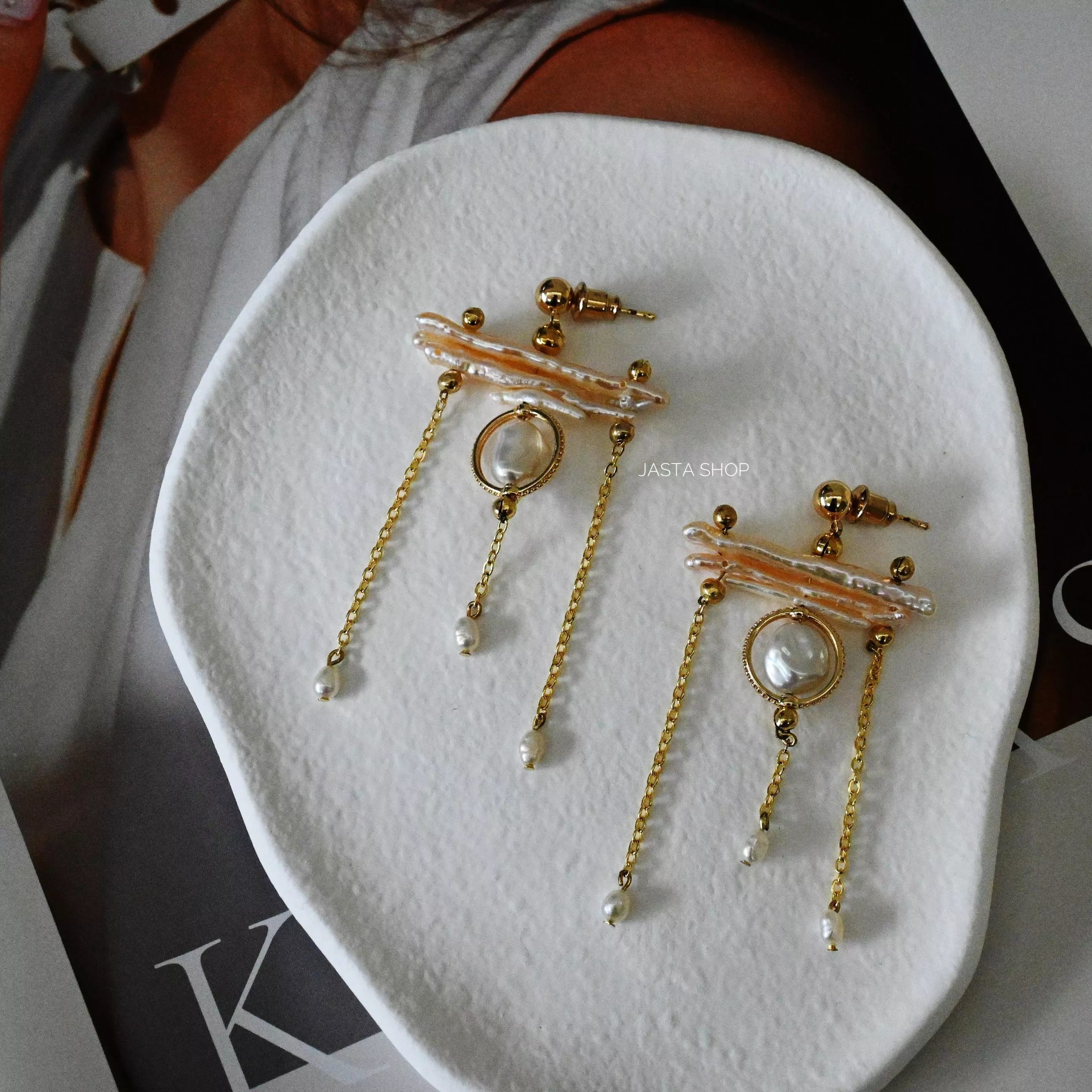 Pearl Opera 珍珠歌劇感流蘇耳環