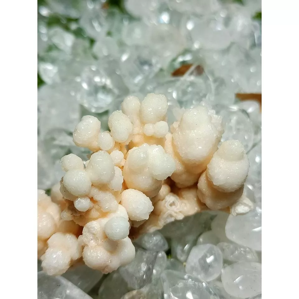 似珊瑚方解石原礦標本