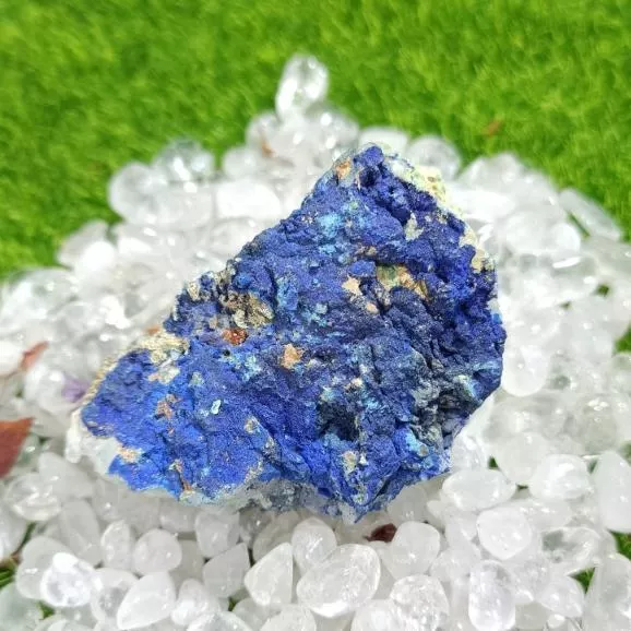 高品質藍銅礦水晶原礦