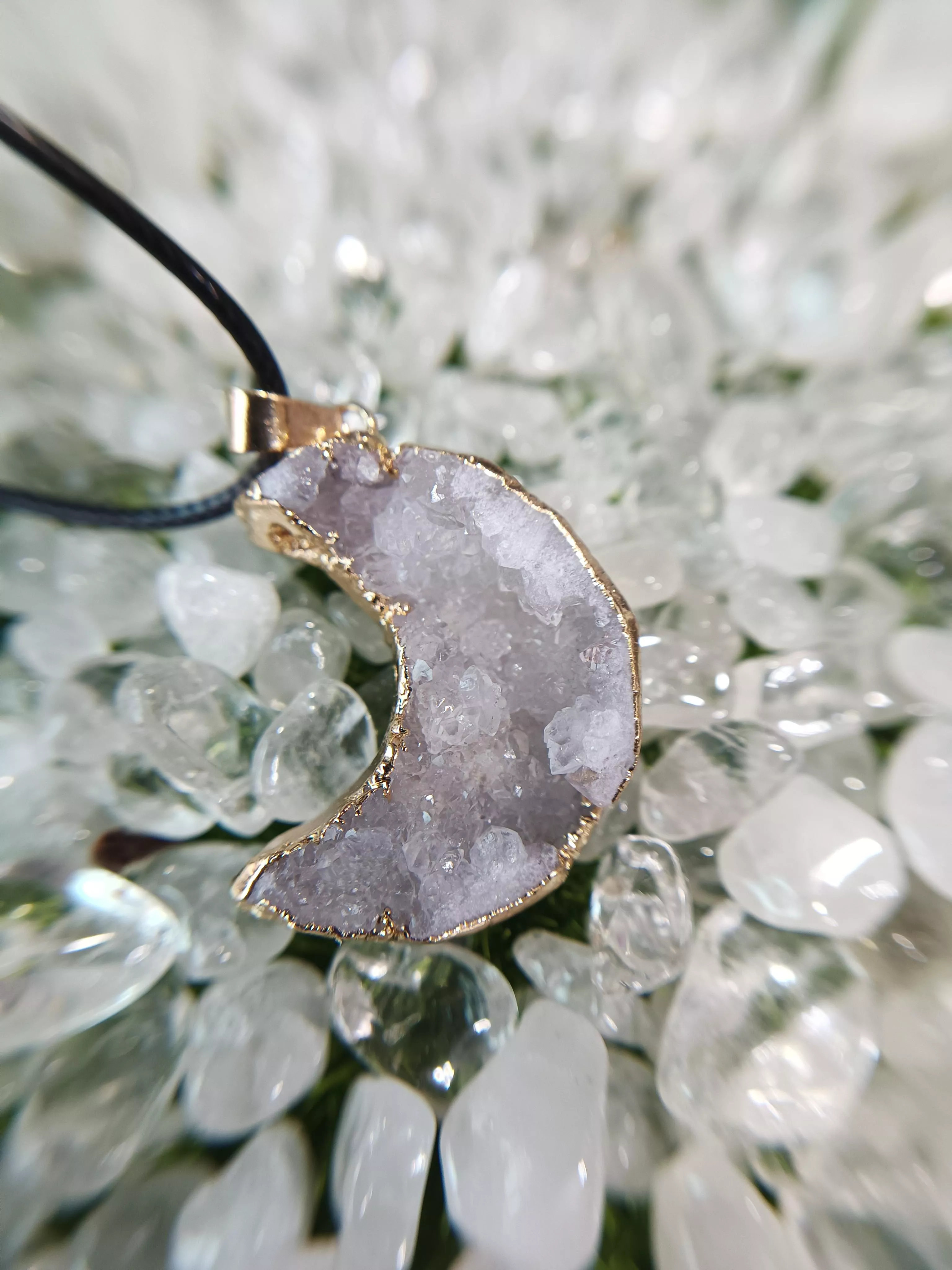 月亮水晶簇項鏈