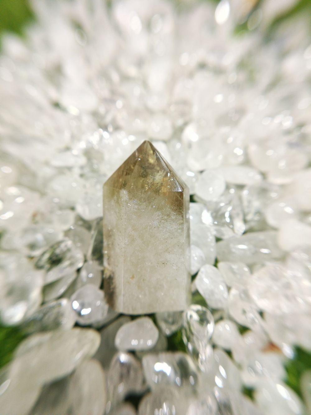 黃水晶柱