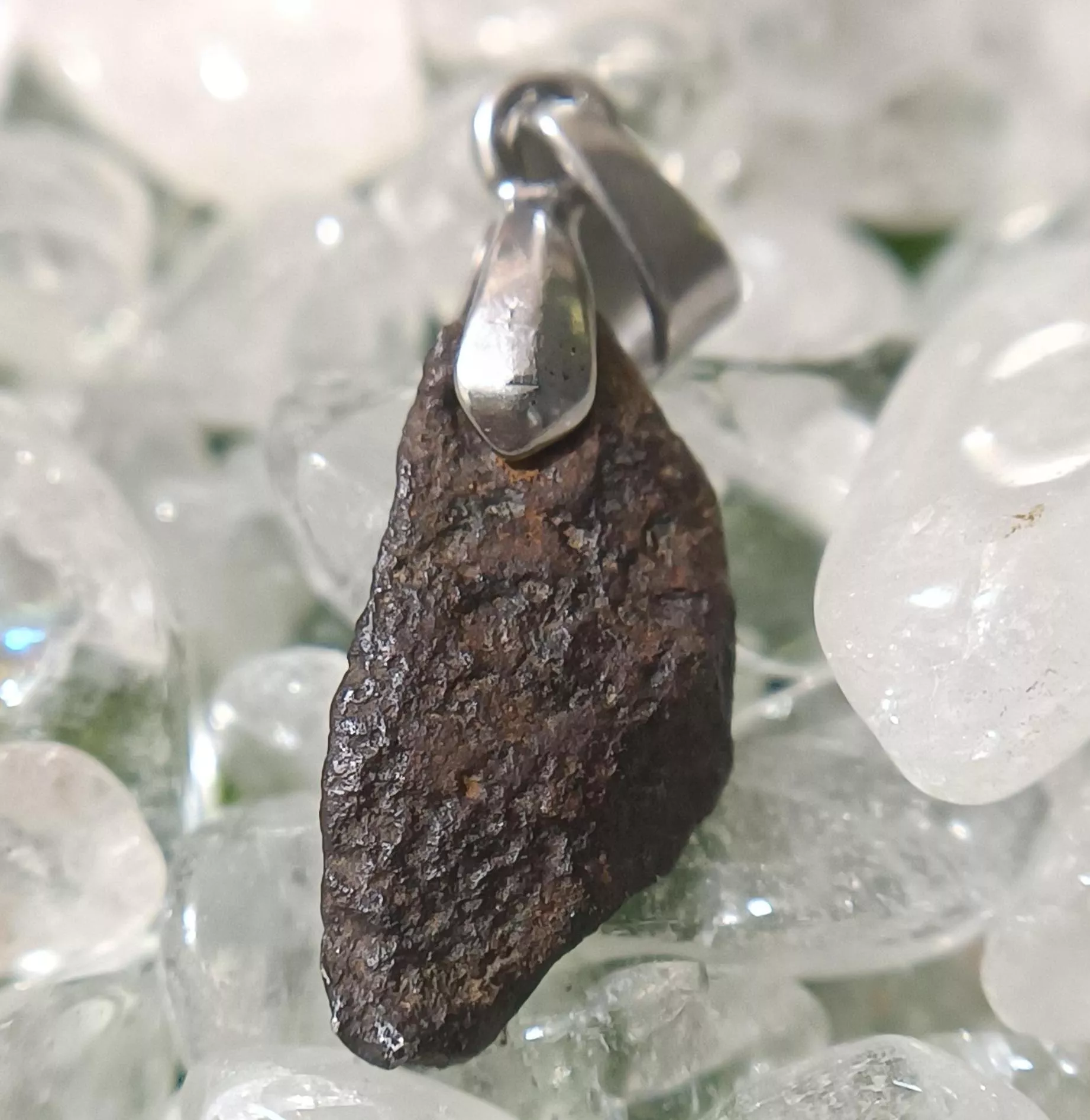 埃及卡米爾鐵隕石項鍊（附皮繩鏈）