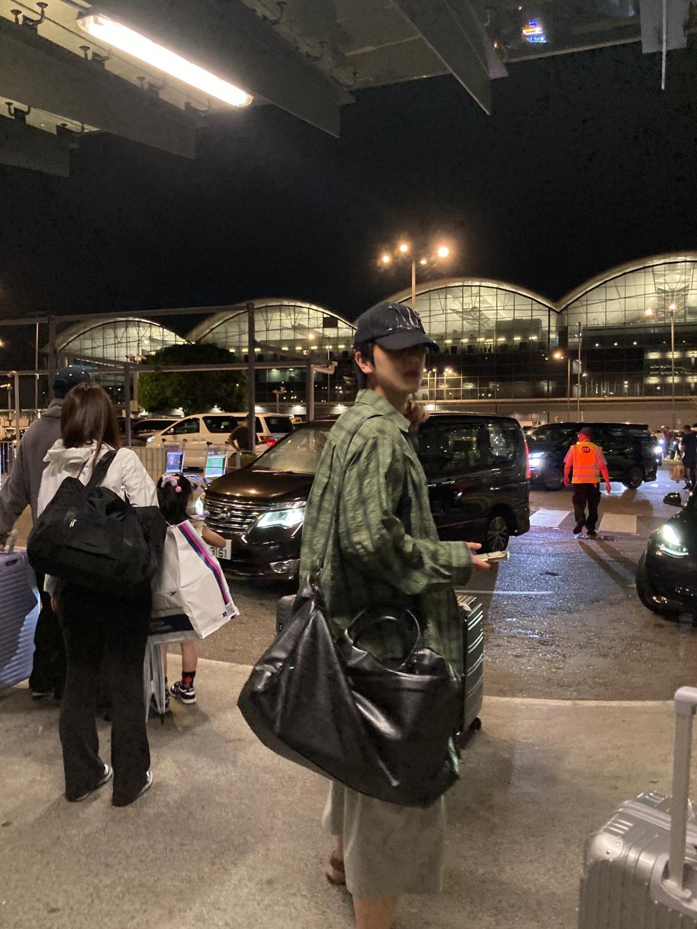 NL10 徒步旅行者 波士頓包