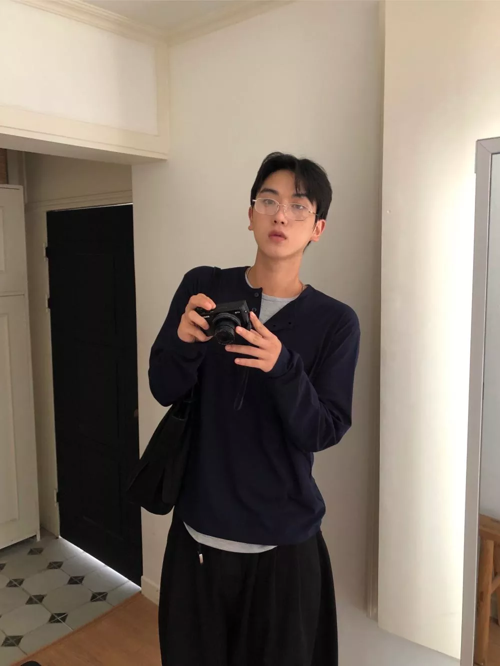 CA11_ 一秒變得很會穿搭的 假兩件亨利領上衣