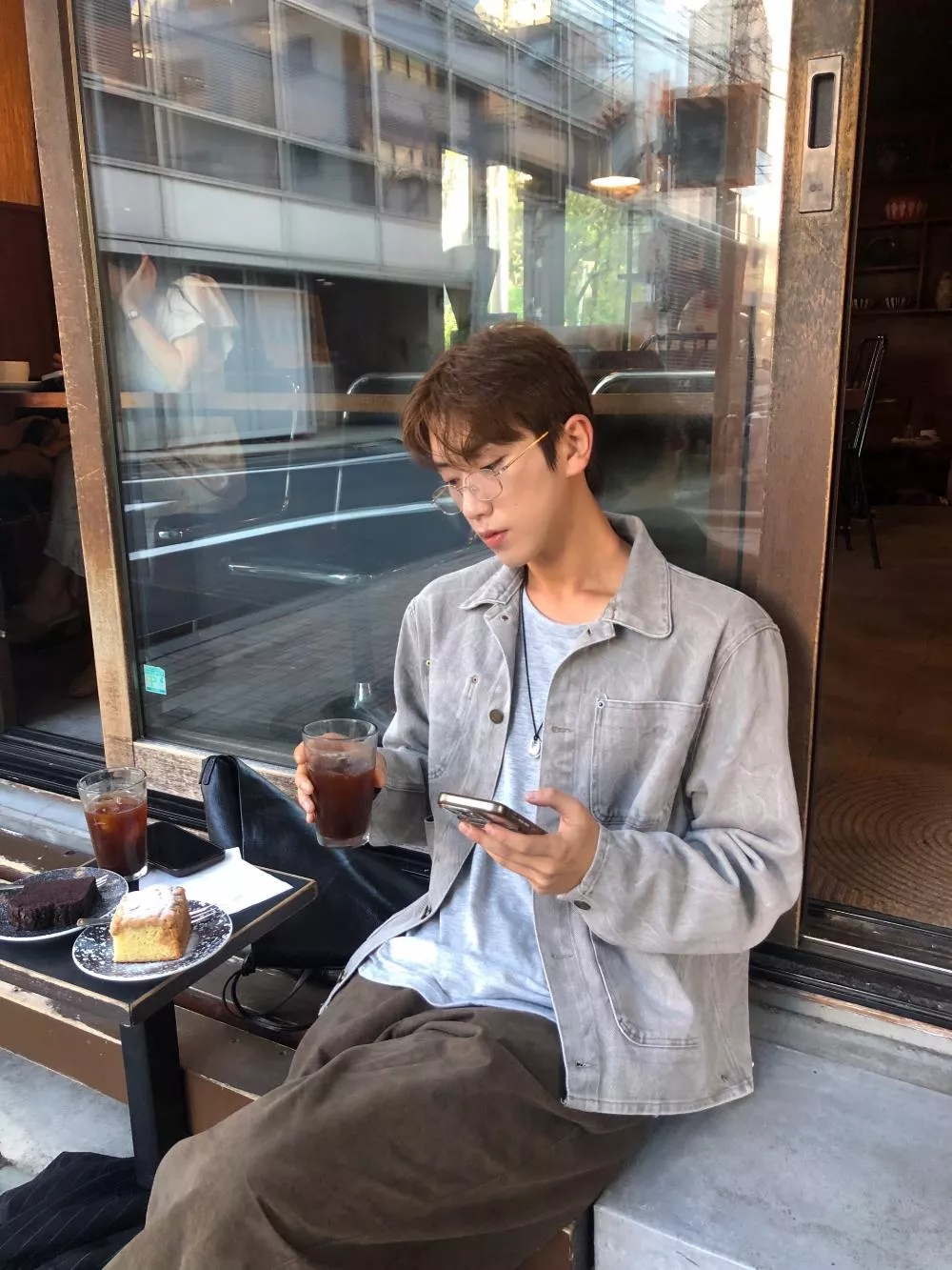 CB03_必須推薦的特殊刷色裂紋夾克