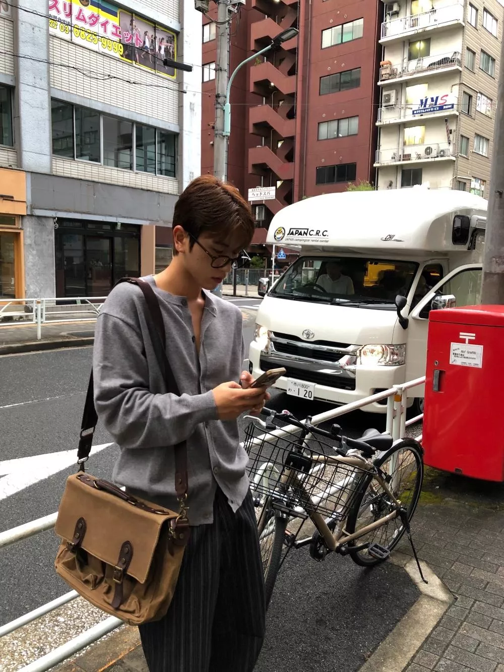 CB11_簡約高級感 圓領針織上衣