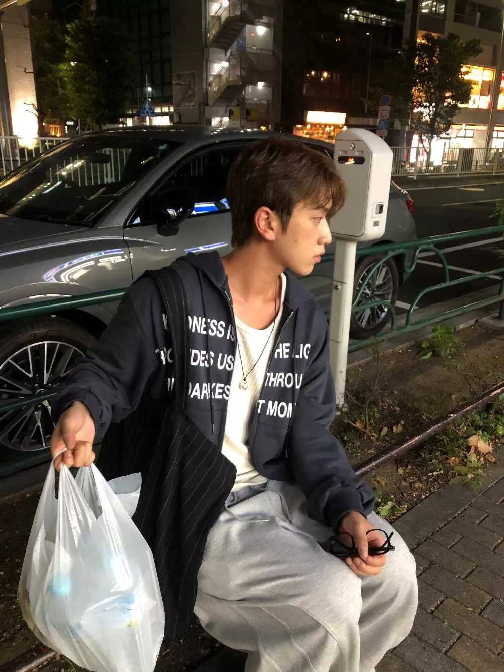 CB02_子母印花 短版連帽外套