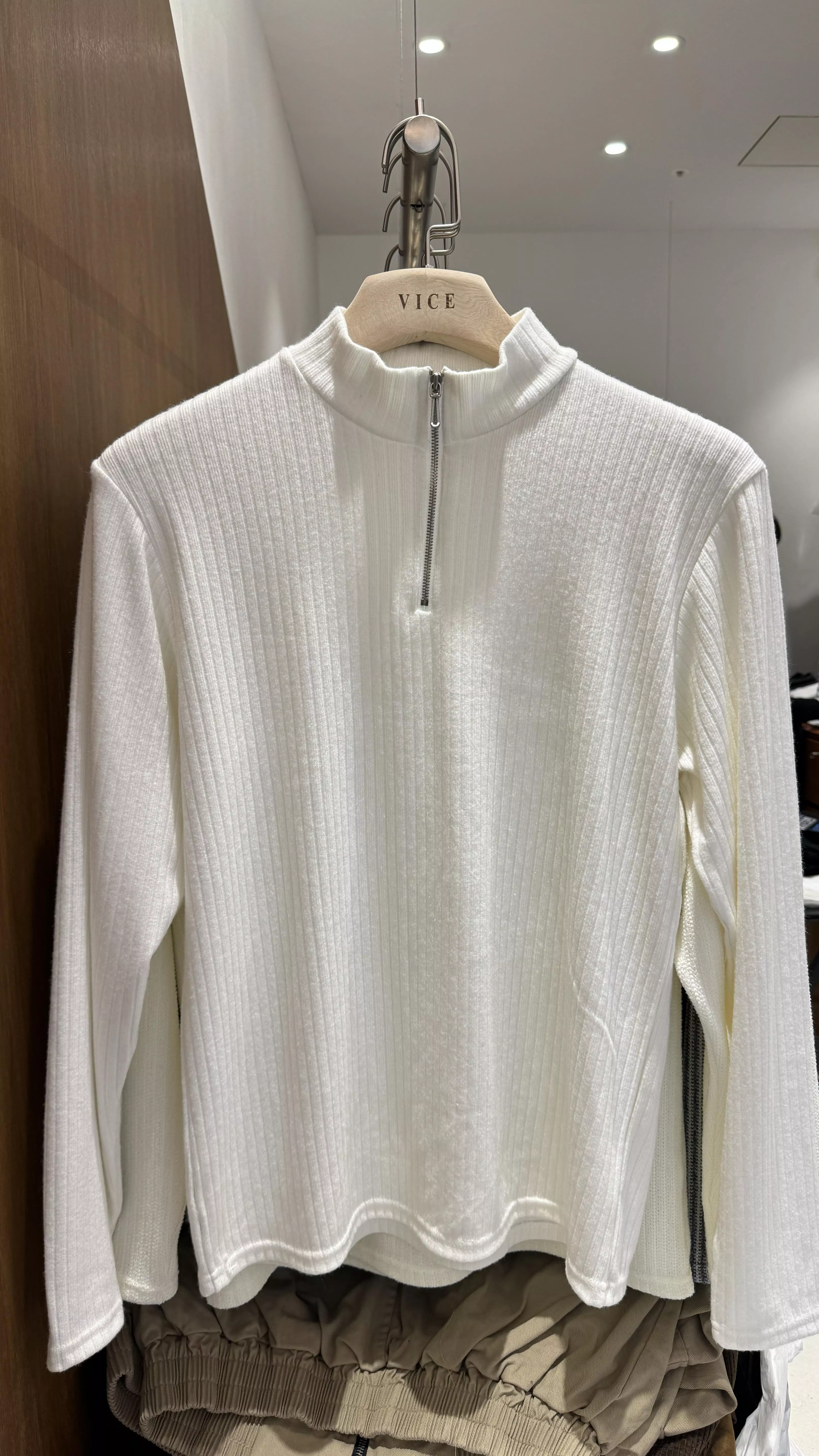 CF24_賽琳半高領 拉鍊針織上衣