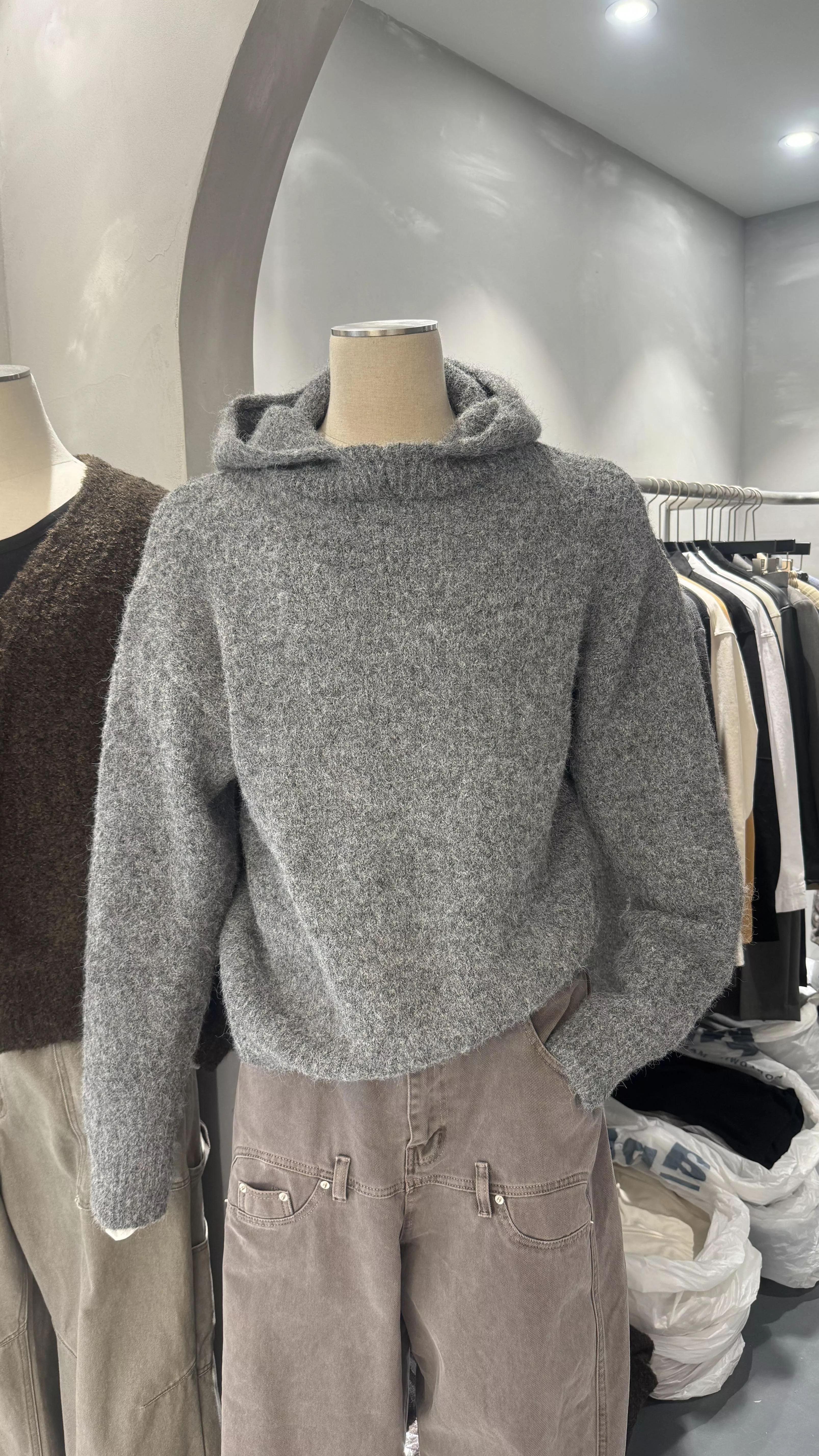 CF26_羊毛馬海毛 連帽毛衣