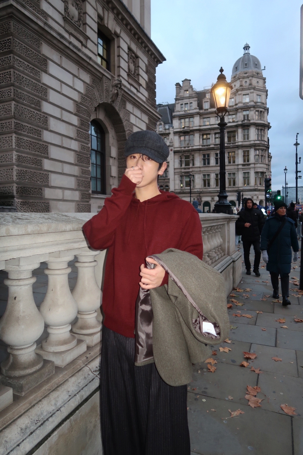 CG06_莫凡彼披肩 連帽針織衫