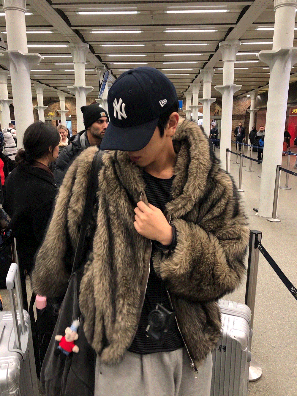 CG08_韓國超熱銷 布偶熊毛皮連帽夾克