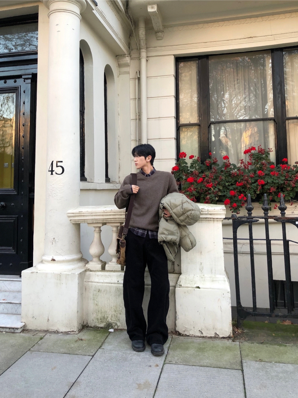 CG16_繆思三環 弧形燈芯絨褲