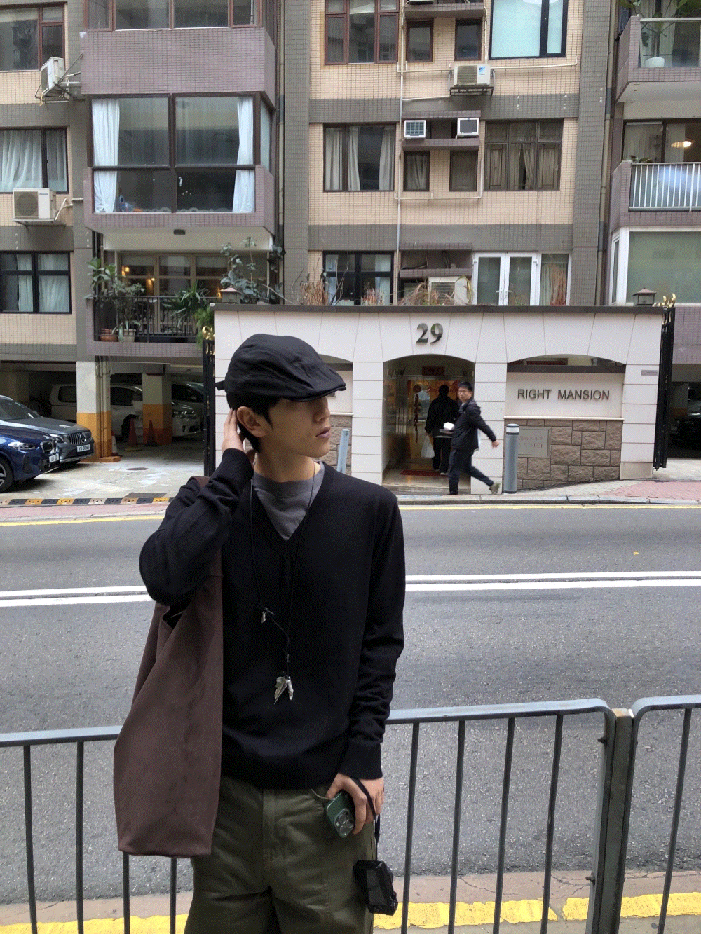 CI01_春季雙層遞進 V領針織上衣