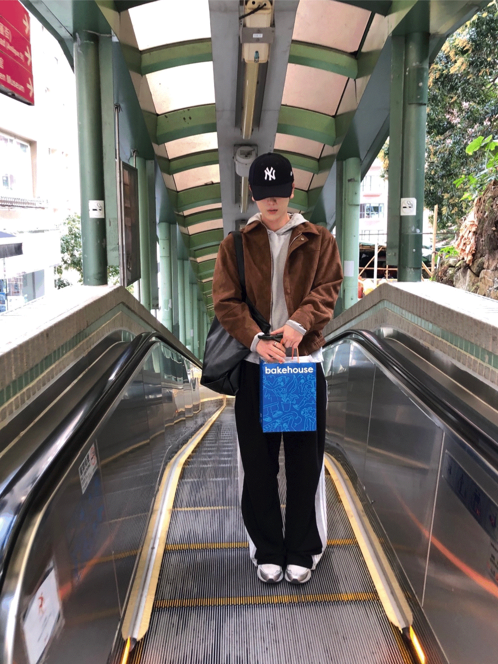 CI21_復古模式 多線條撞色運動褲