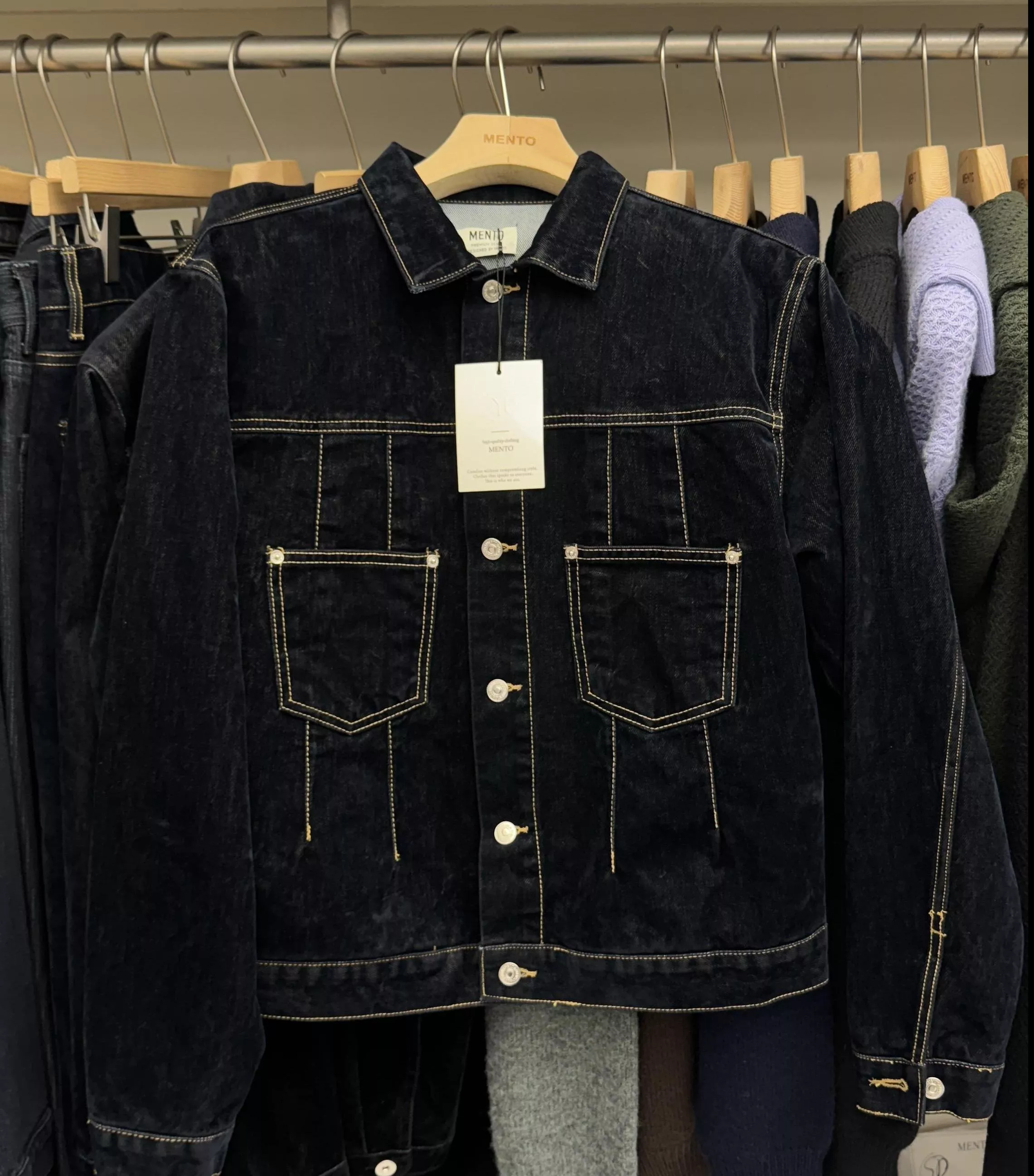 CH18 卯釘縫線都閃著金光的 天鵝絨高檔復古牛仔夾克