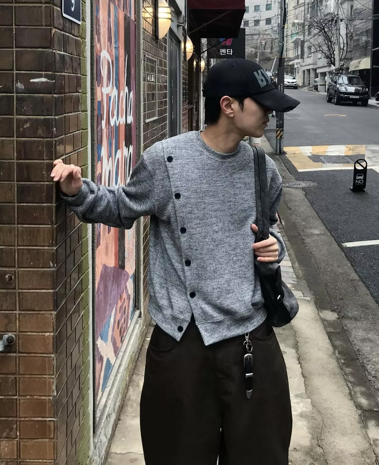 CH19_光澤鈕扣 側面針織開衫