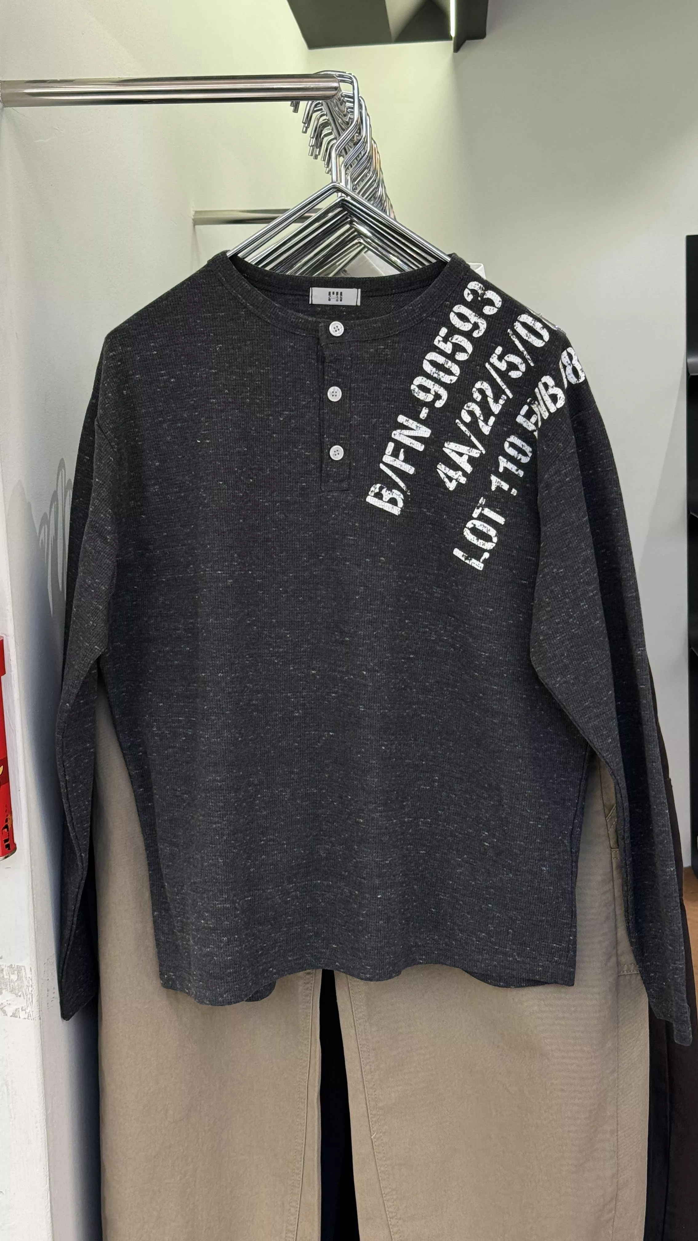 CH20_經典華夫格 印花針織上衣