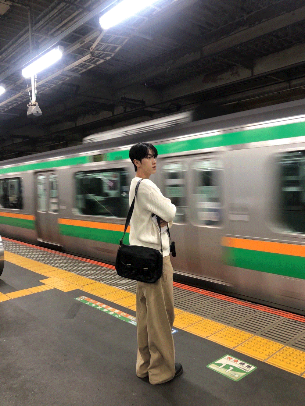 CK05_鐵路線條 曲線闊腿褲