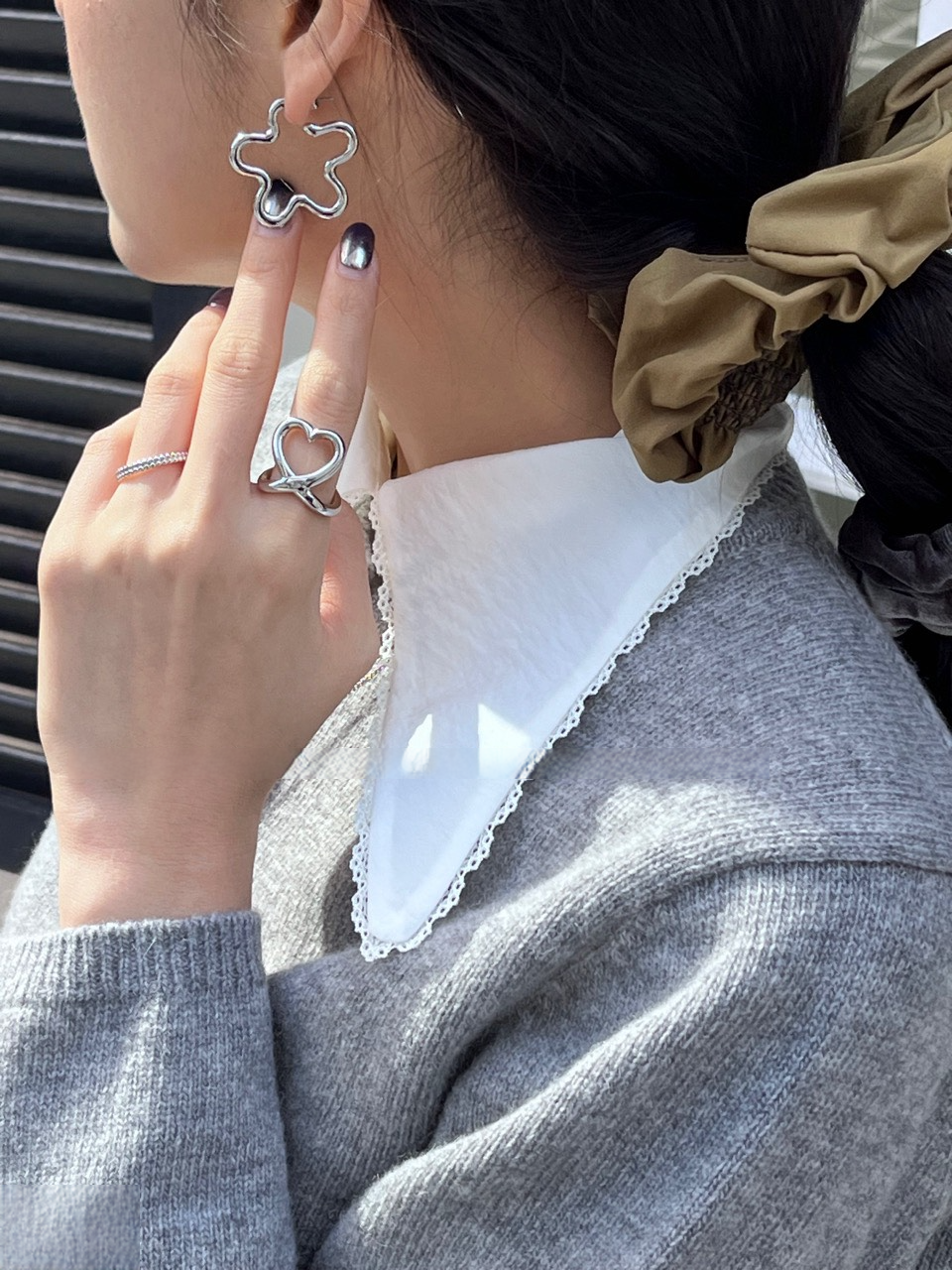 日系簍空花花耳環