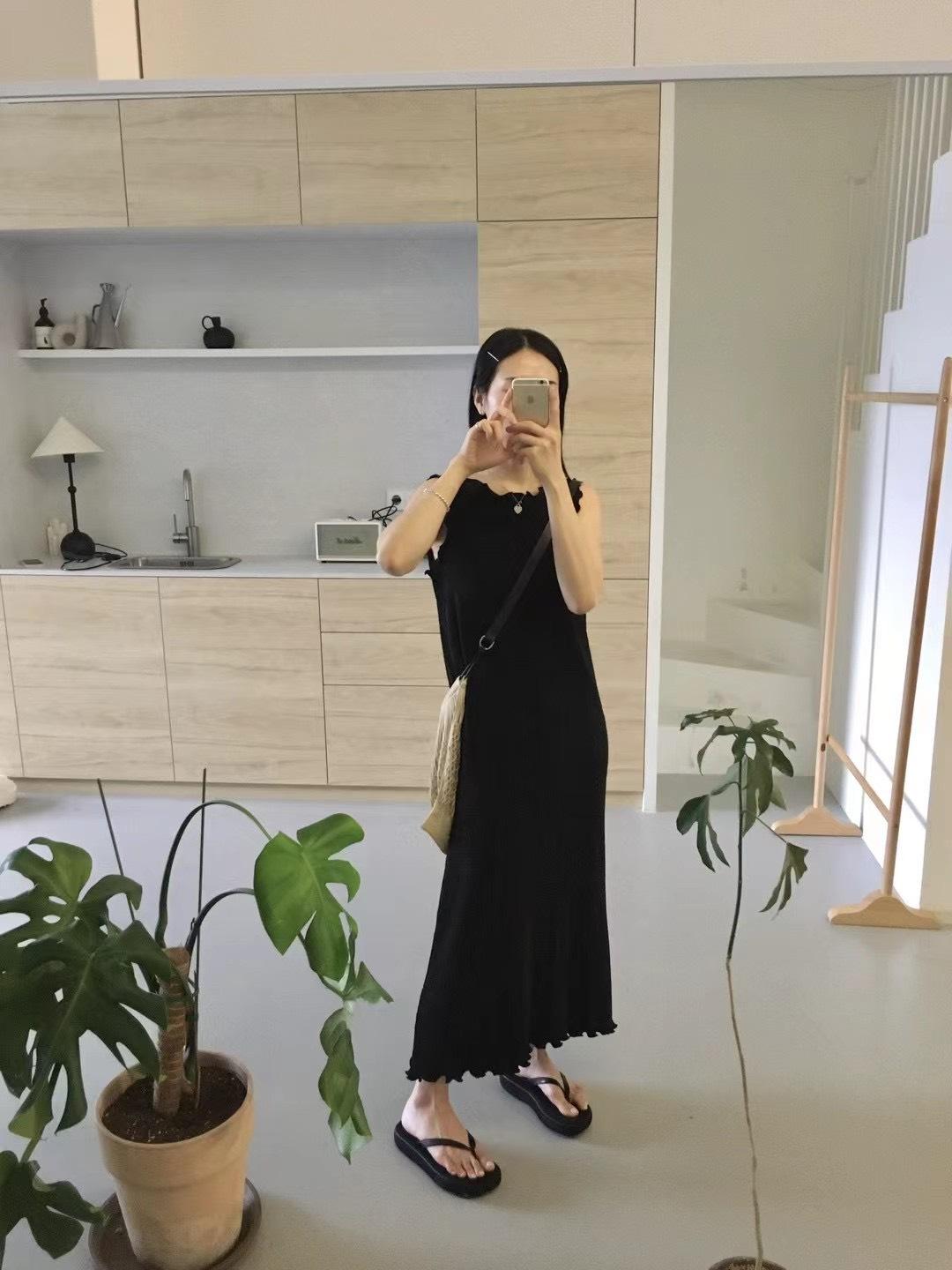 雲朵捲邊無袖洋裝 寬褲