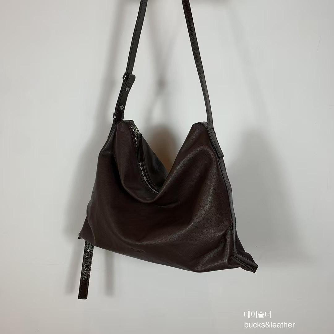 韓國bucks&leather 慵懶單肩斜垮包