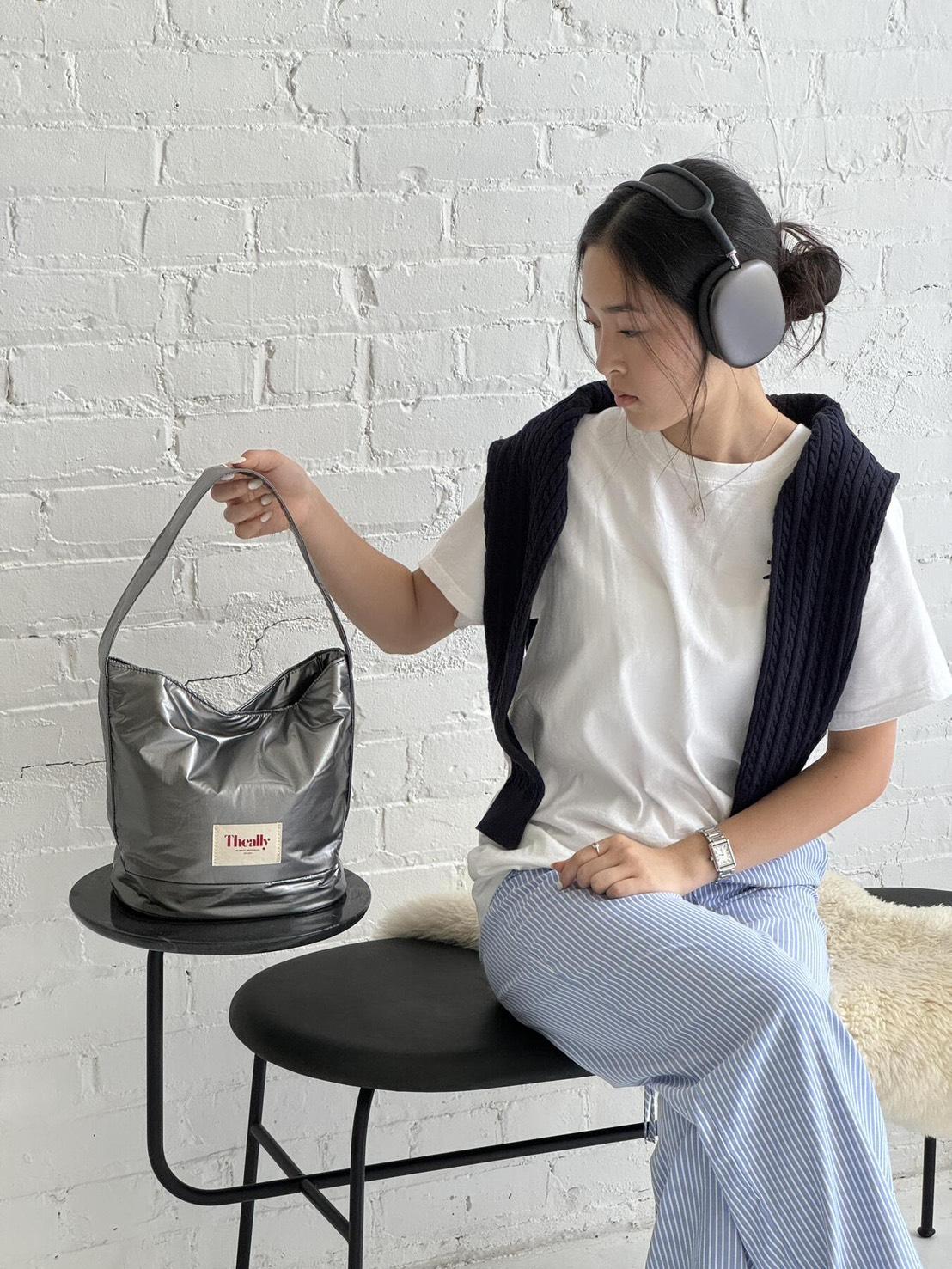 韓國小眾品牌theally 質感水桶包
