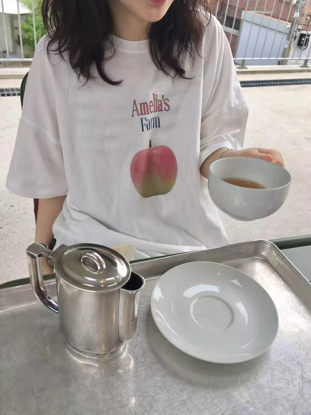 Amelia's apple短袖t