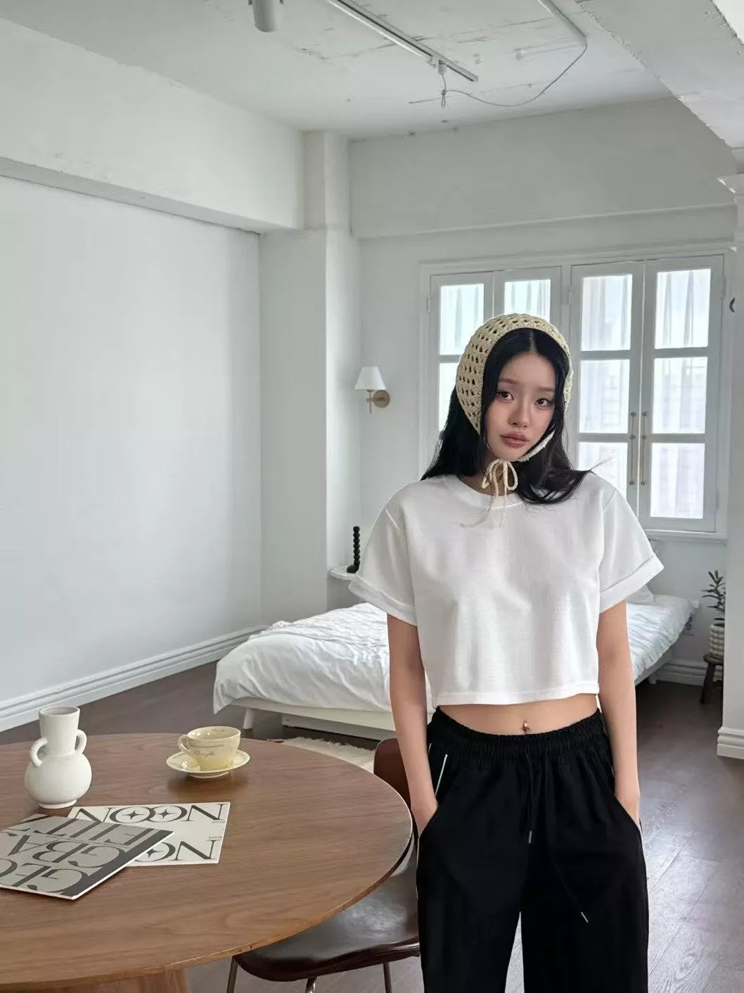反摺袖短版純色t