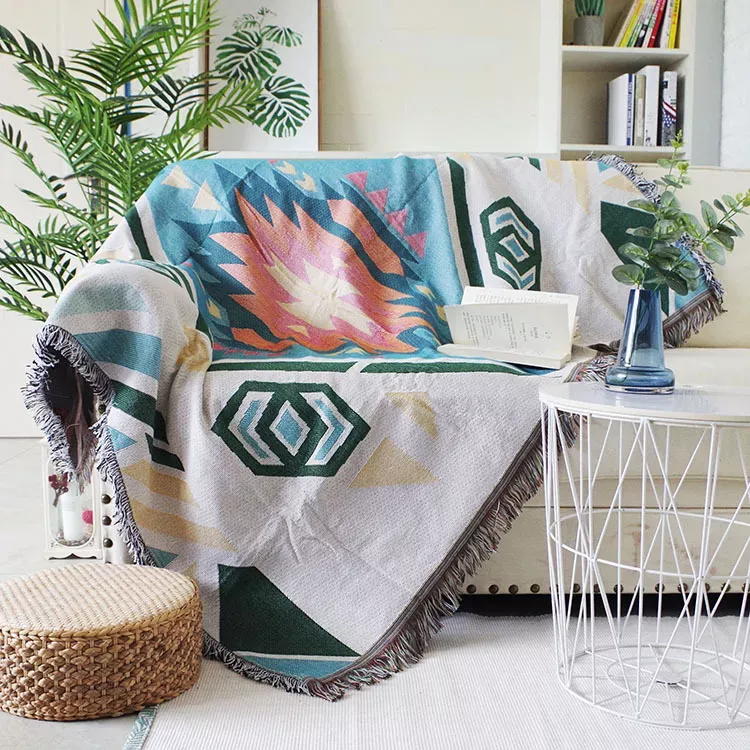 兩面蓋毯 | 俄羅斯鐘塔-流蘇毯 Weaving Blanket