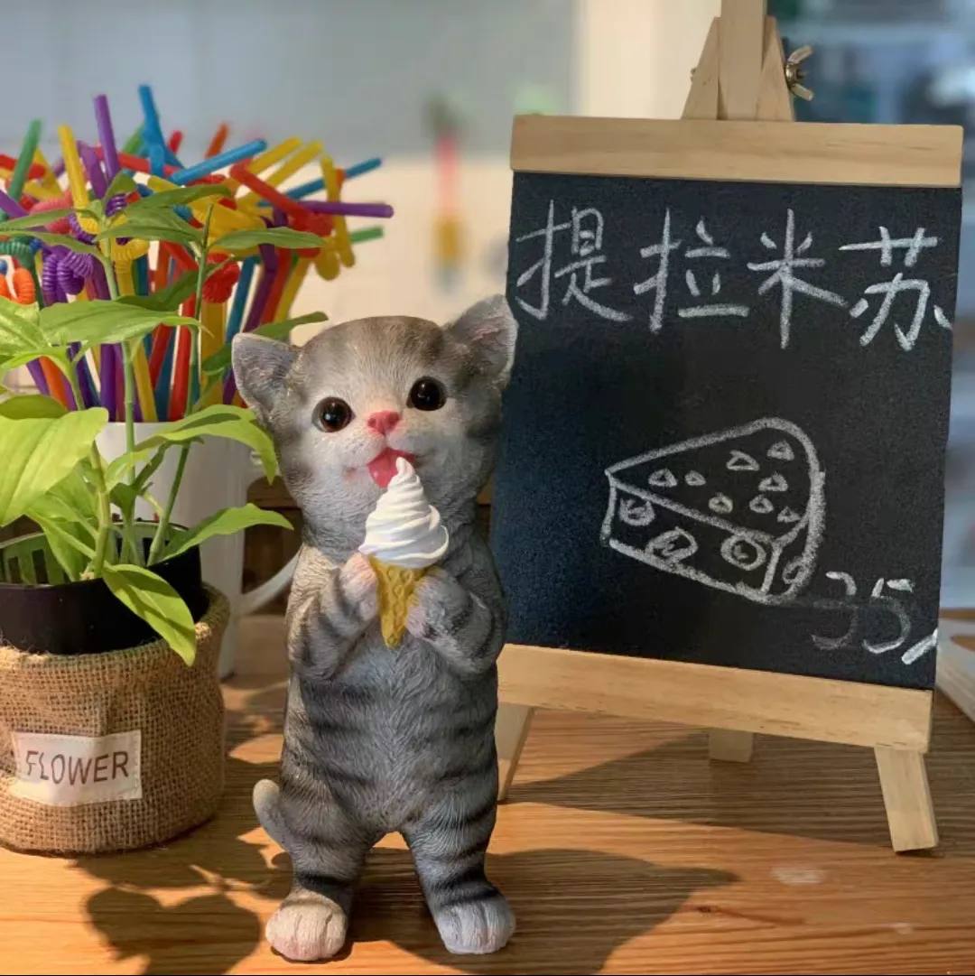 創意擺件-吃冰條紋貓