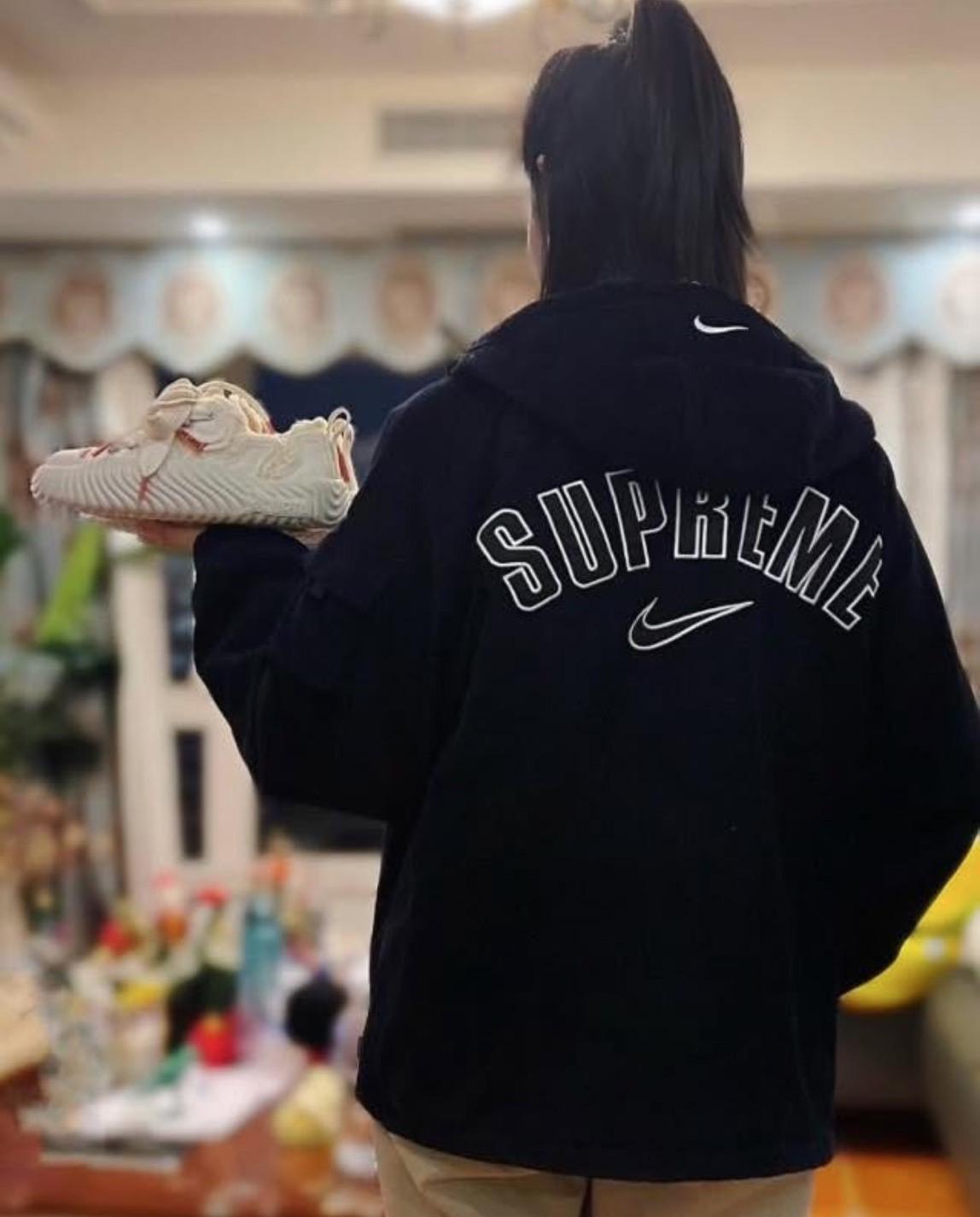 Supreme x Nike Arc Corduroy Hooded Jacket 燈芯絨外套