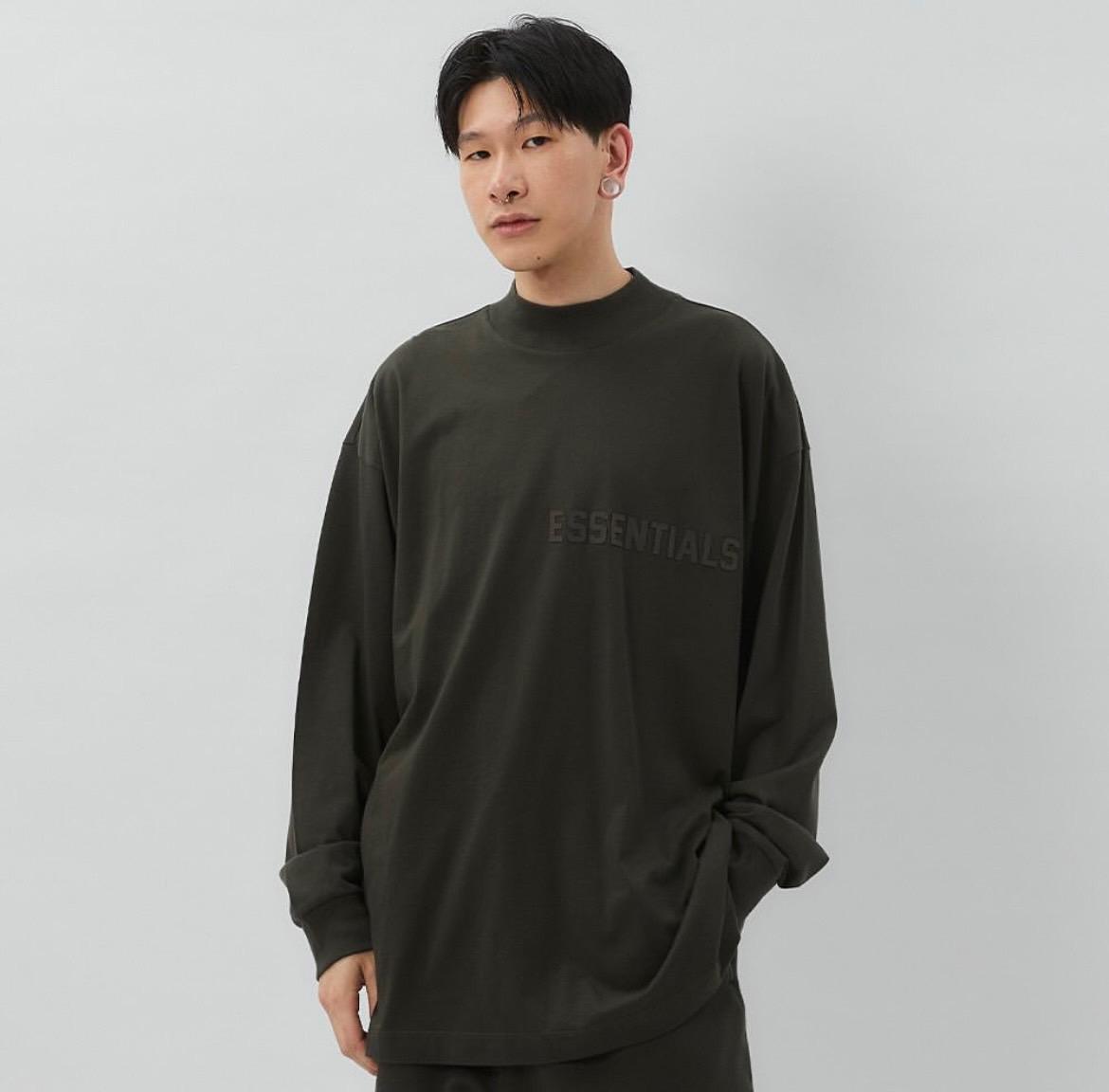 Essentials Fog 22ss 前膠字體長TEE