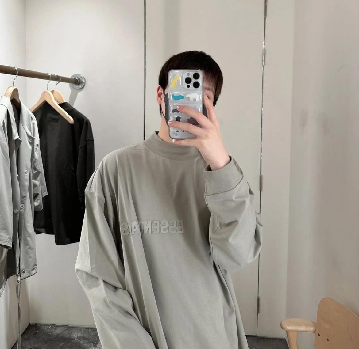 Essentials Fog 22ss 前膠字體長TEE