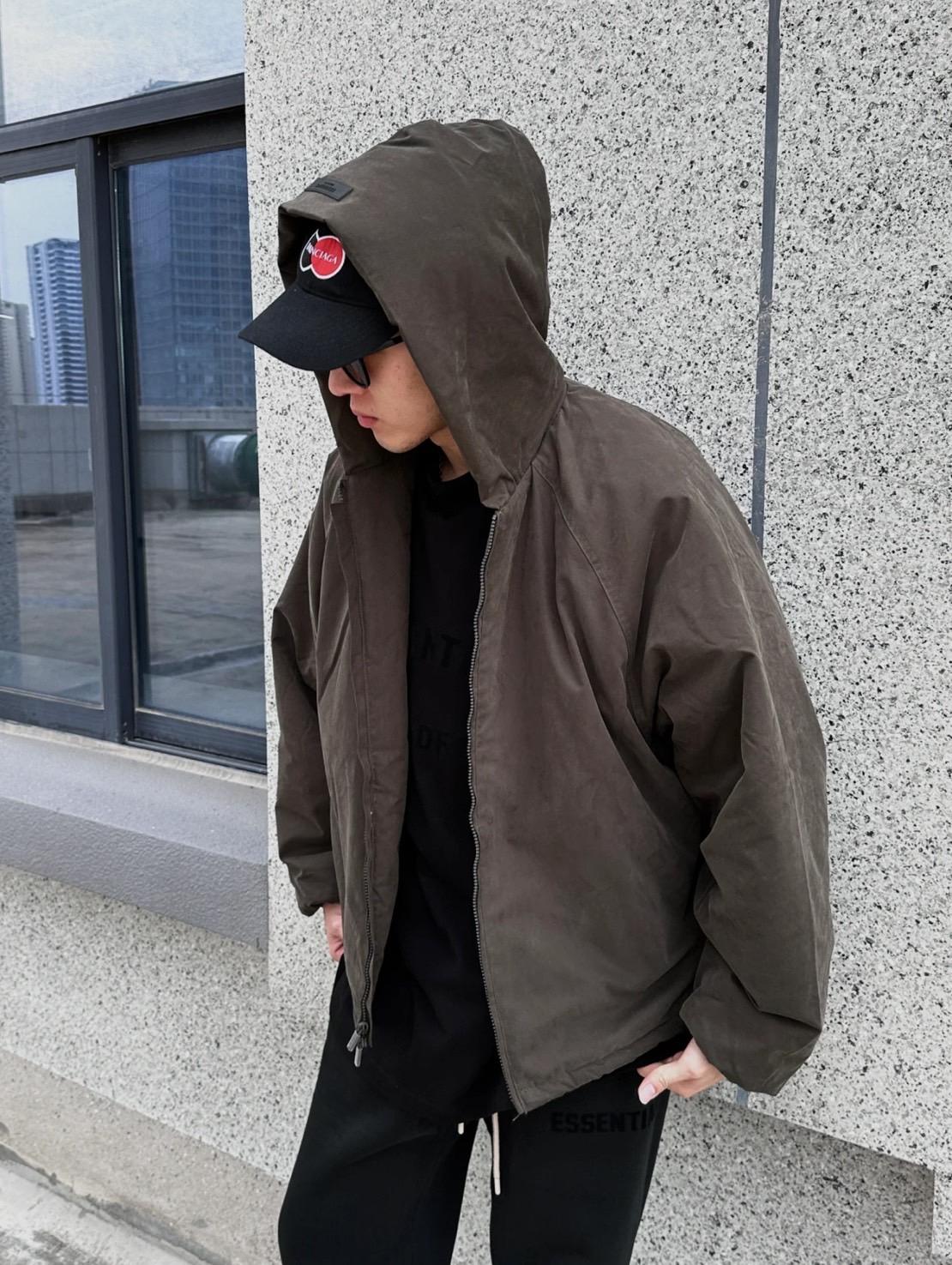 Essentials Fog 23SS 超重磅棉厚外套