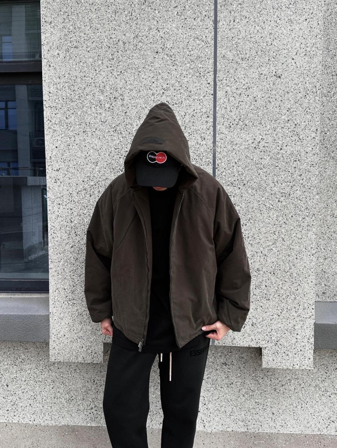 Essentials Fog 23SS 超重磅棉厚外套