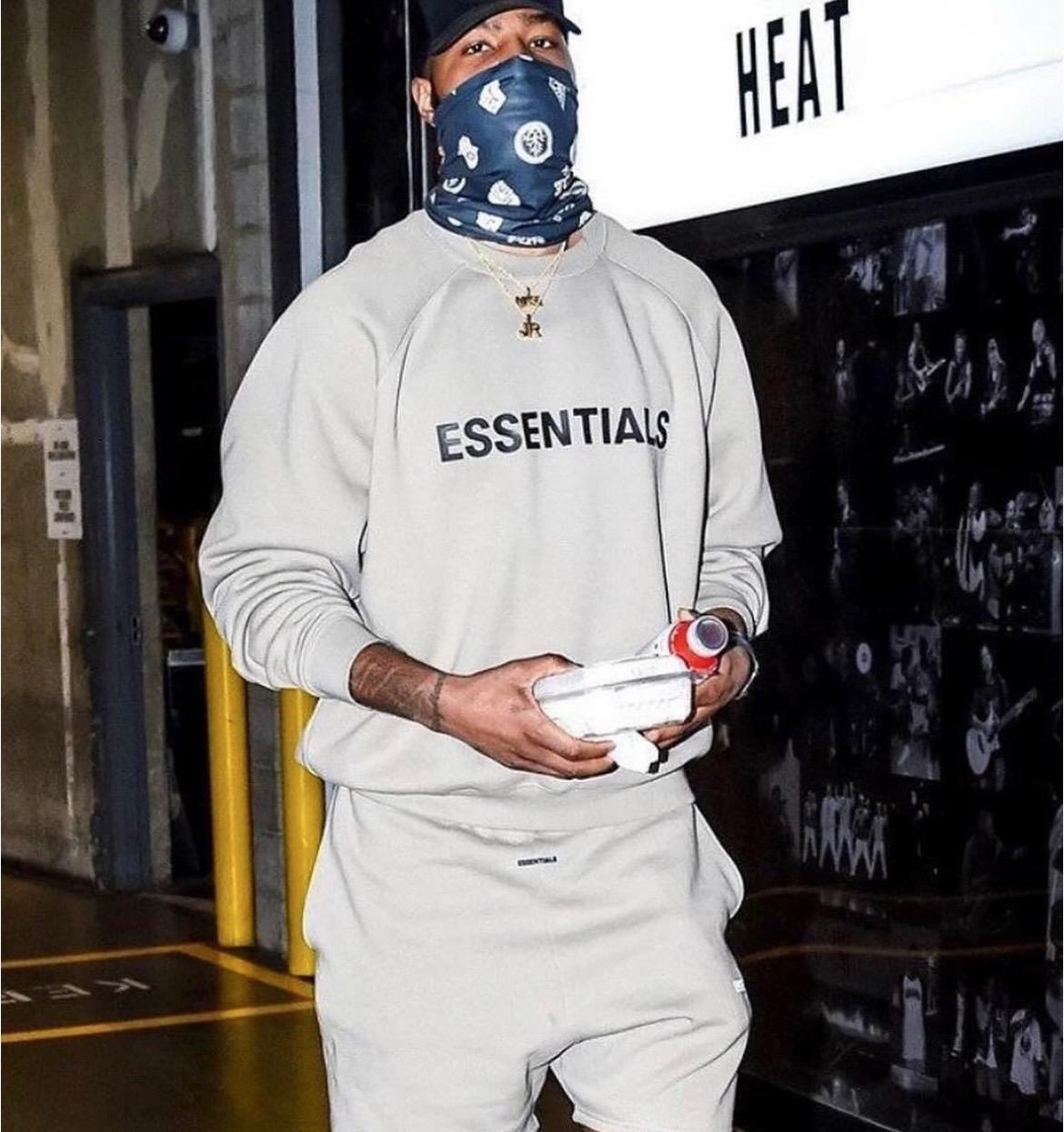 Essentials Fog 前字 Logo 大學TEE