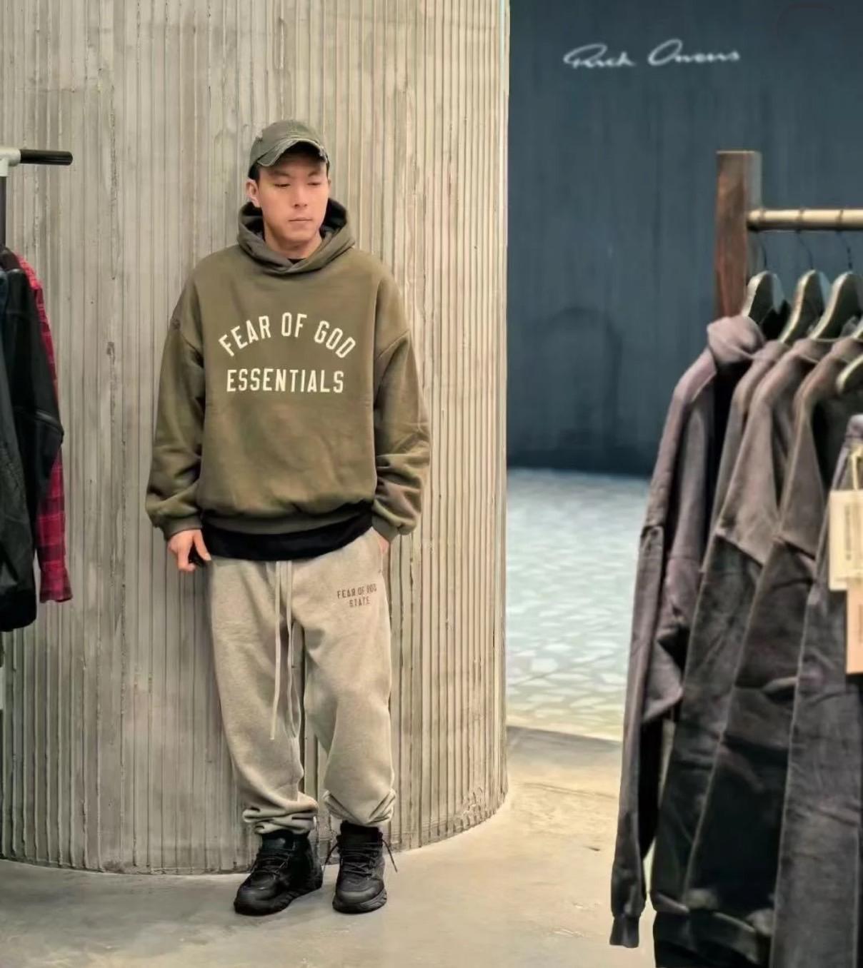 Fear Of God 24FW Essentials Print Hoodie 帽TEE