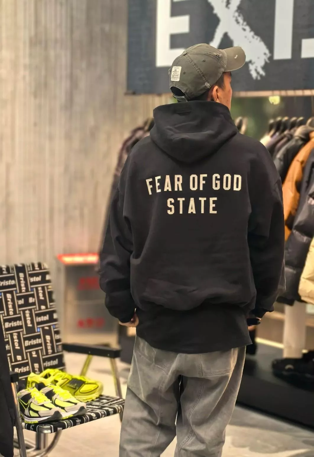 Fear Of God Essentials 24FW Heavy Full Zip Hoodie 拉鍊外套