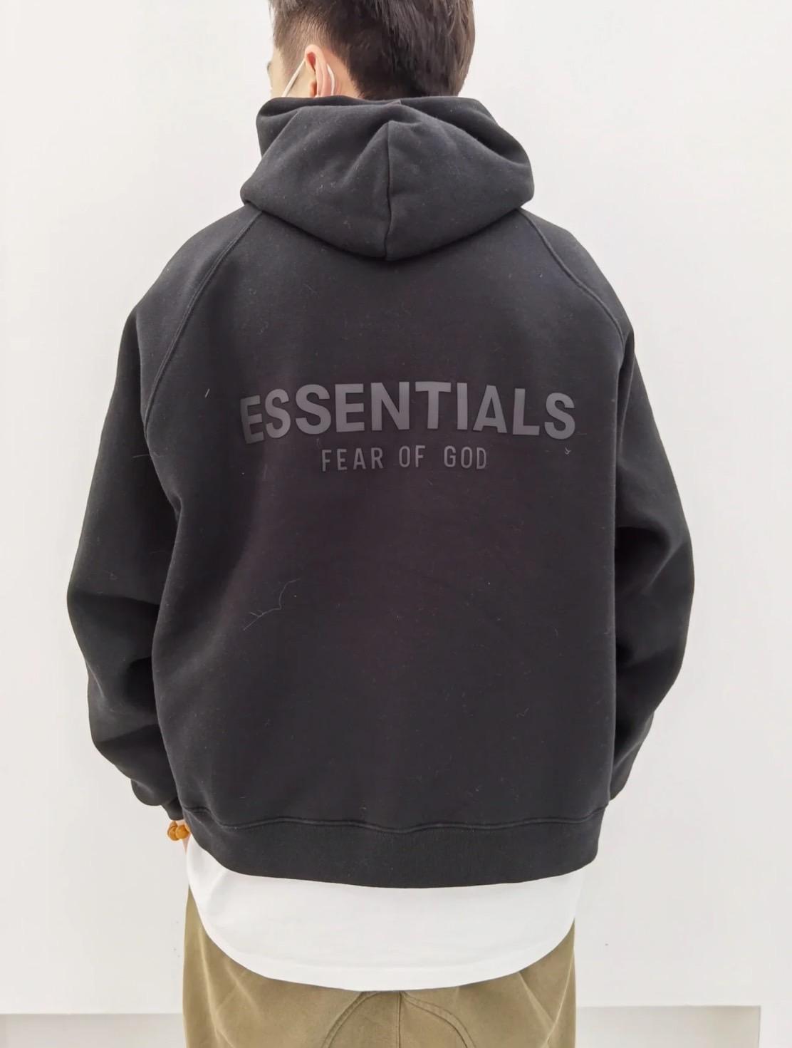 Fear Of God Essentials 背後字母帽TEE