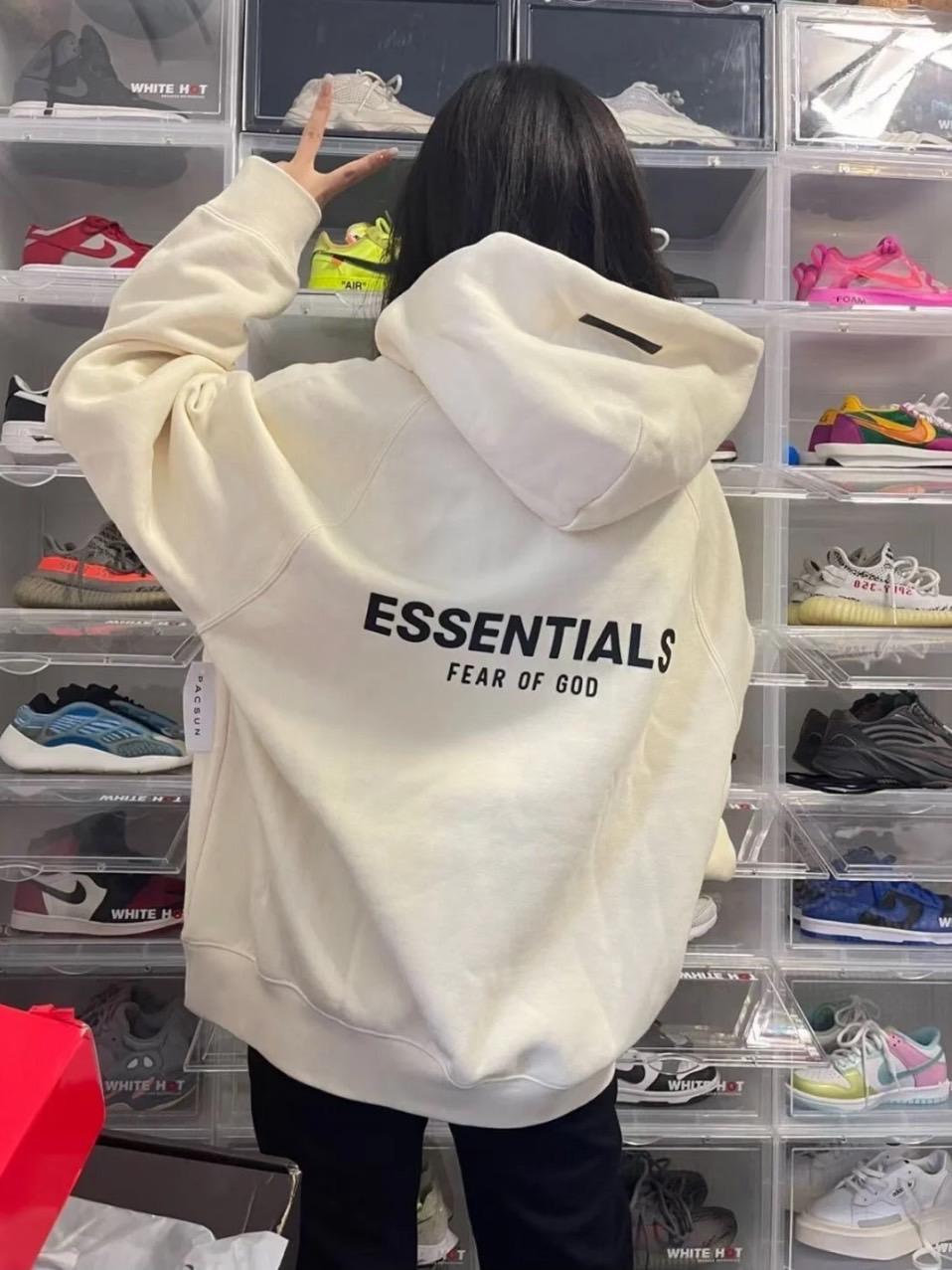 Fear Of God Essentials 背後字母帽TEE