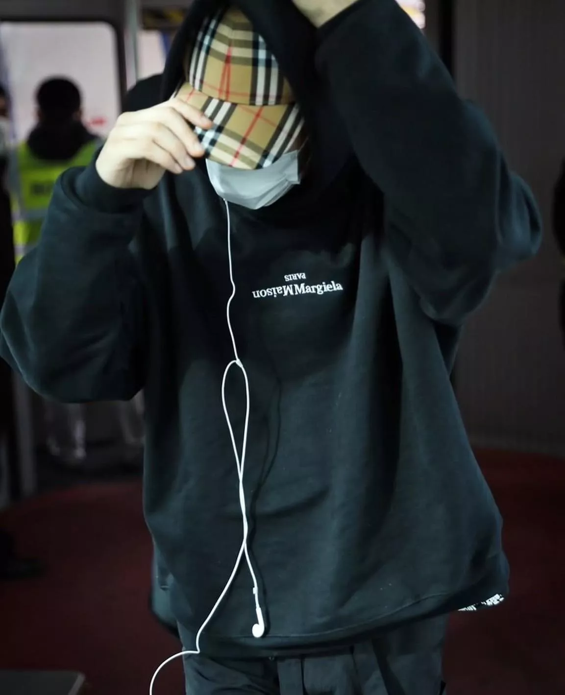 Maison Margiela MM6 顛倒字母小 Logo 帽TEE