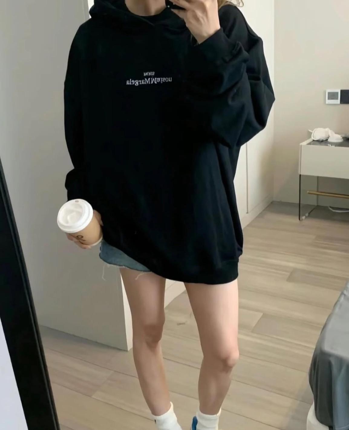 Maison Margiela MM6 顛倒字母小 Logo 帽TEE