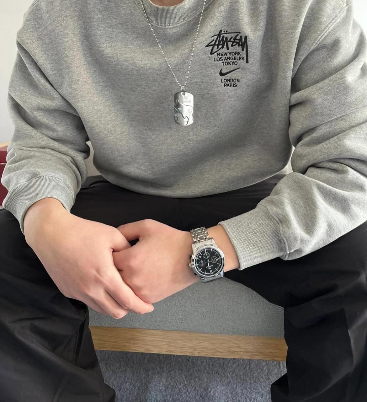 Stussy x Nike Crew Fleece 刺繡 Logo 聯名大學TEE