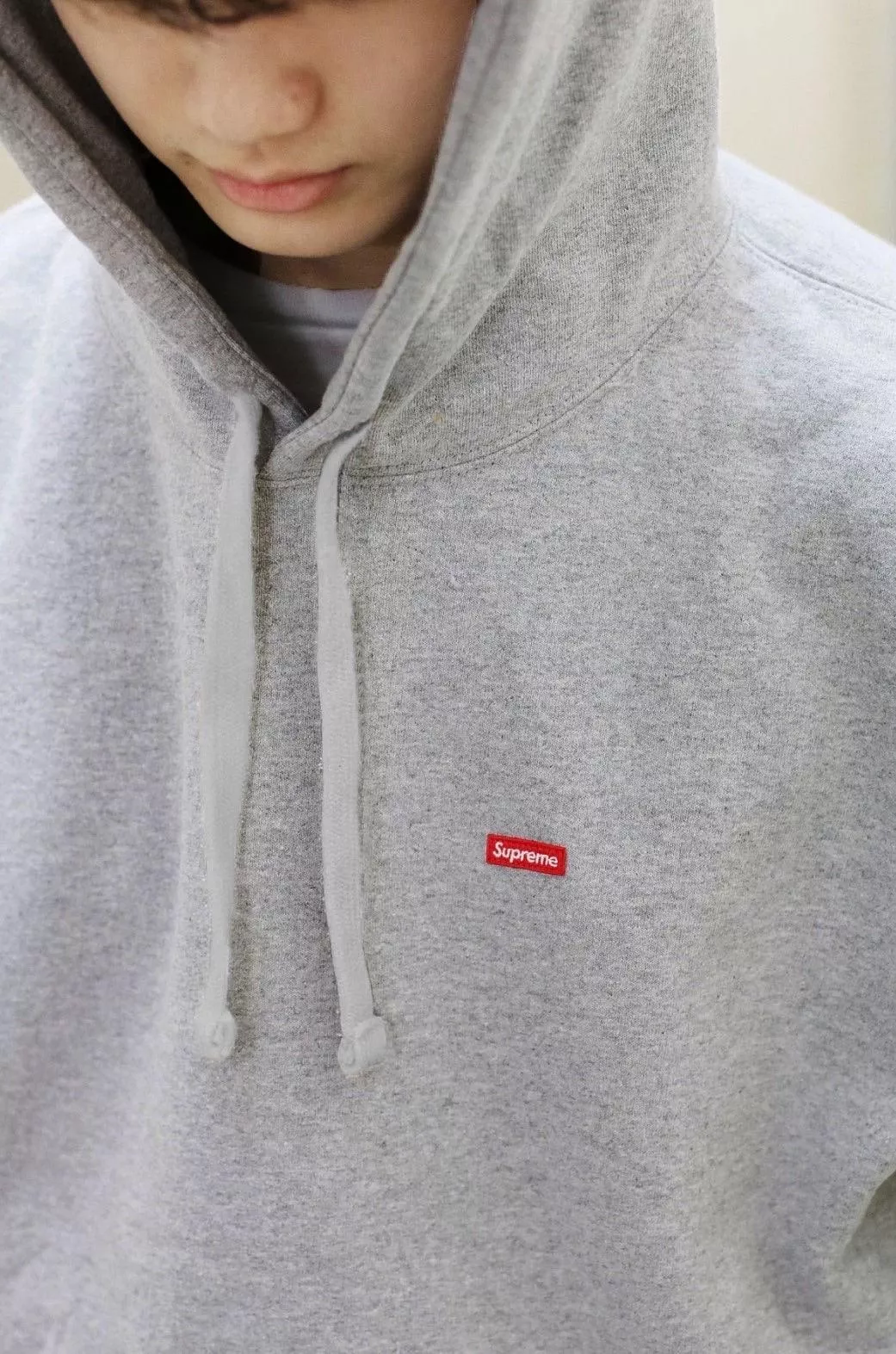 Supreme SS24 Small Box Logo 小刺繡帽TEE